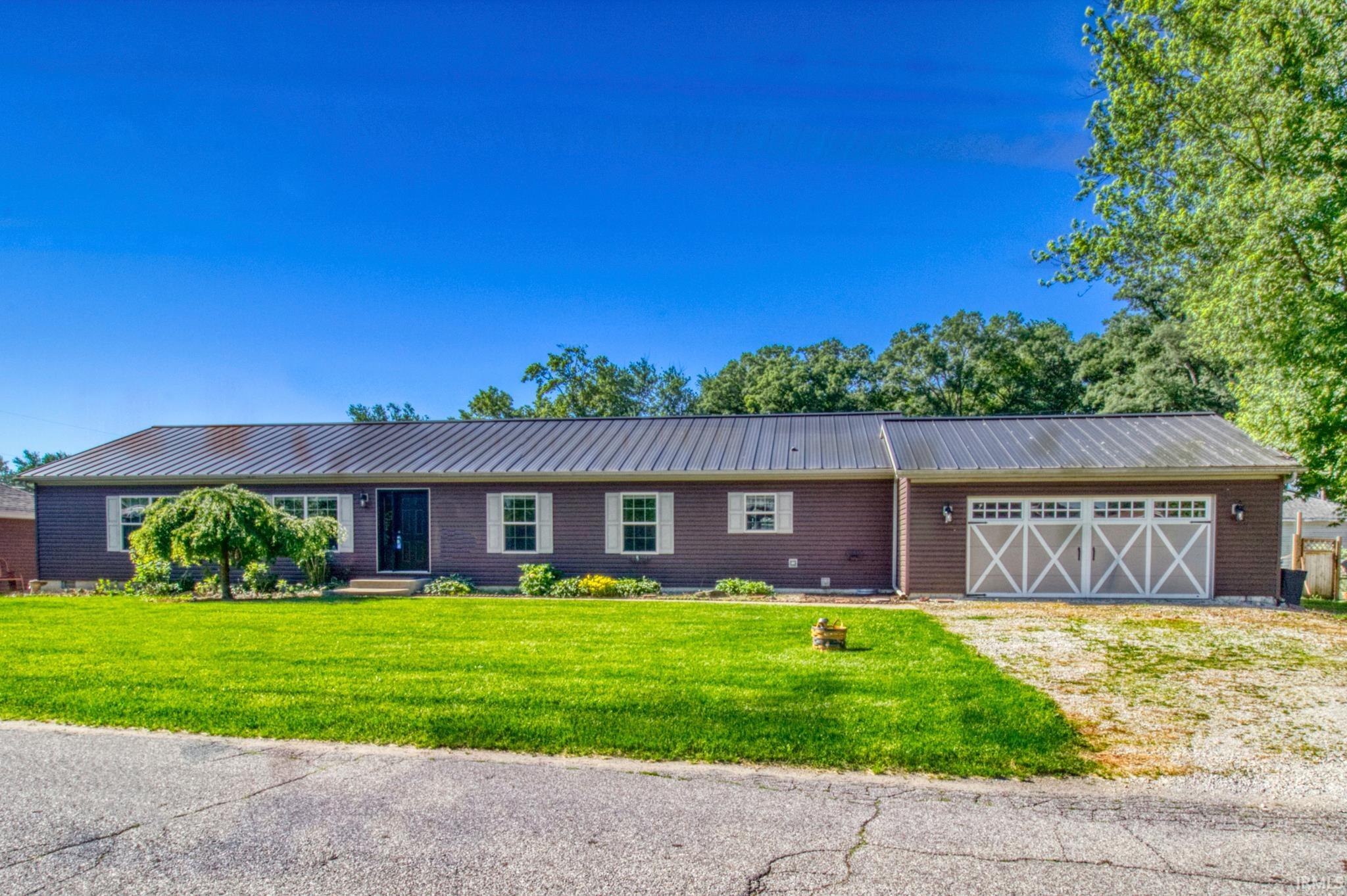 7693 West Beachwood Ave  