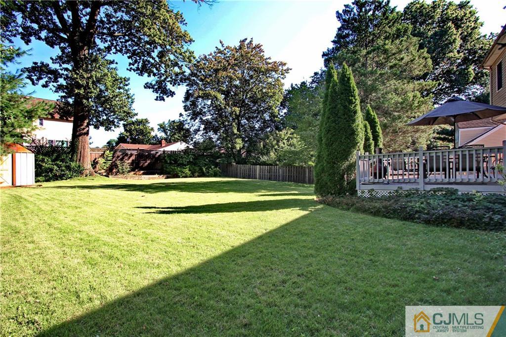 60 Morningside Road Colonia, NJ 07067 - Photo 20 of 21 a view of a volley ball court