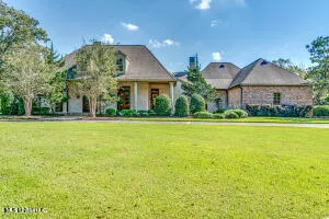 $1,600,000 | 102 Bridgewater Crossing, Ridgeland, MS 39157