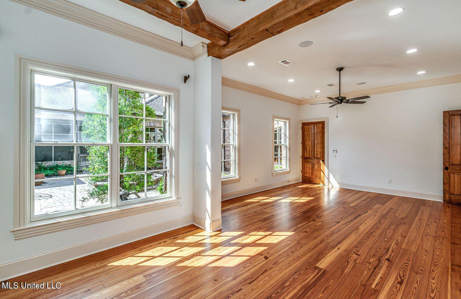 102 Bridgewater Crossing Ridgeland, MS 39157 - Photo 15 of 46 20241029021319121250000000-o (2)