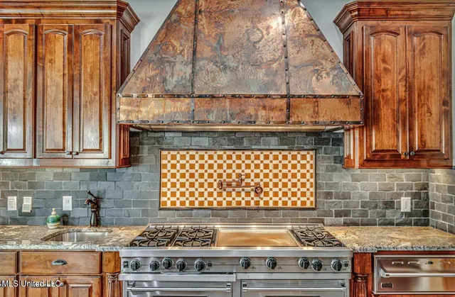 $1,600,000 | 102 Bridgewater Crossing, Ridgeland, MS 39157