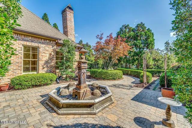 $1,600,000 | 102 Bridgewater Crossing, Ridgeland, MS 39157