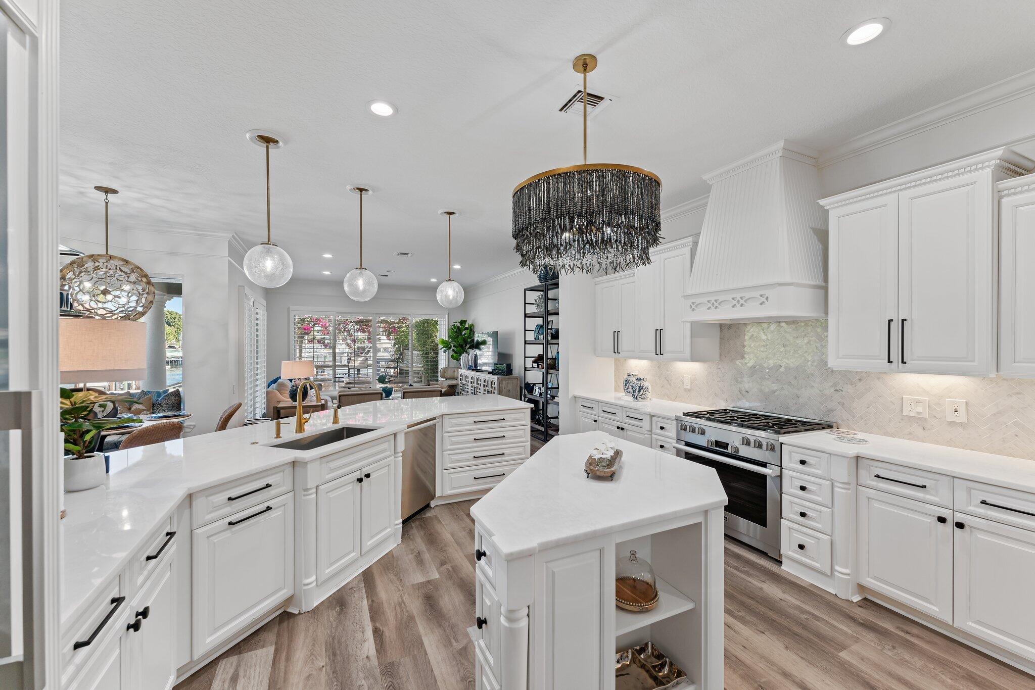 720 Maritime Way North Palm Beach, FL 33410 - Photo 22 of 78 Kitchen