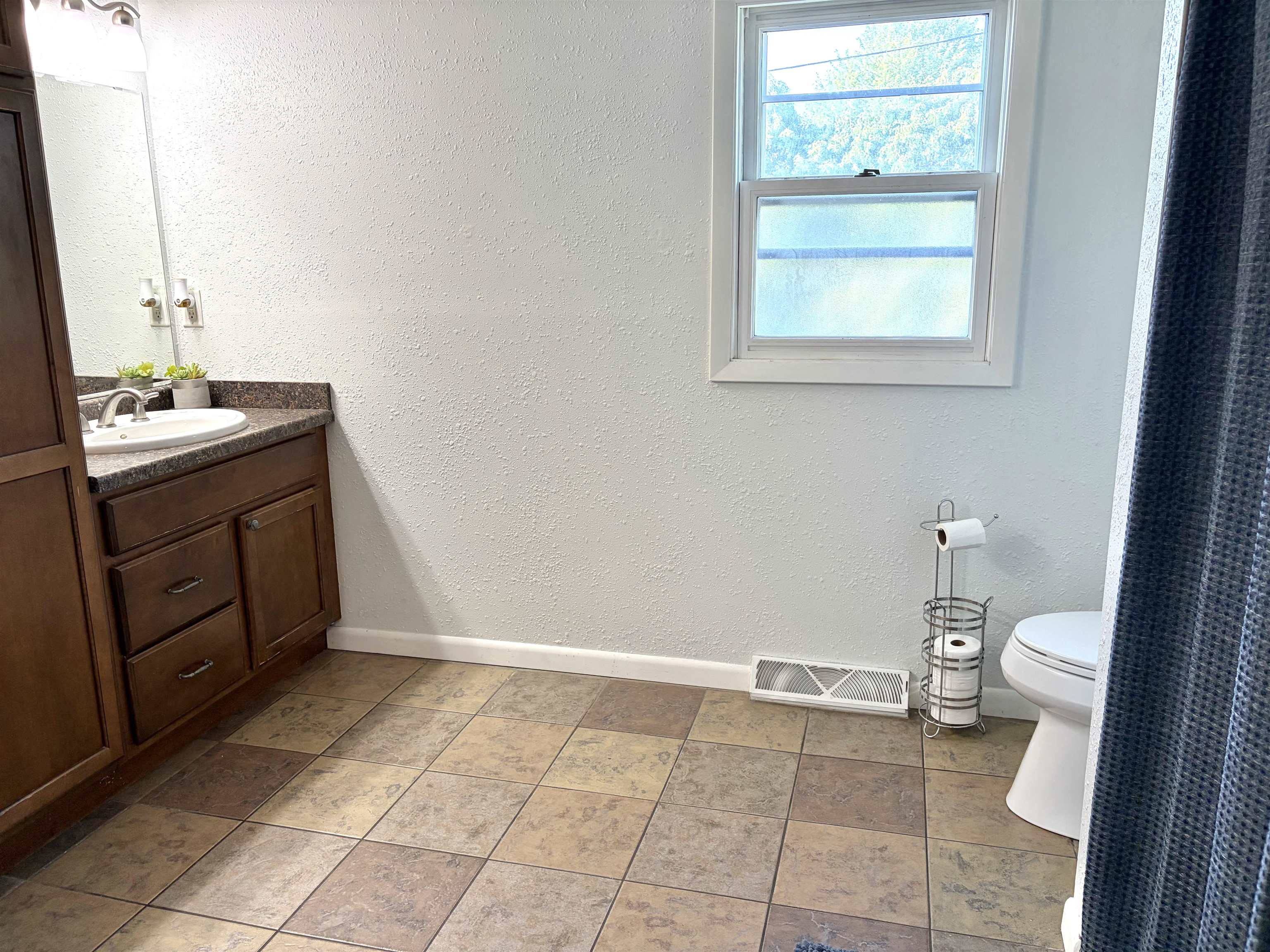 513 East Lindbergh Street Appleton, WI 54911 - Photo 35 of 40