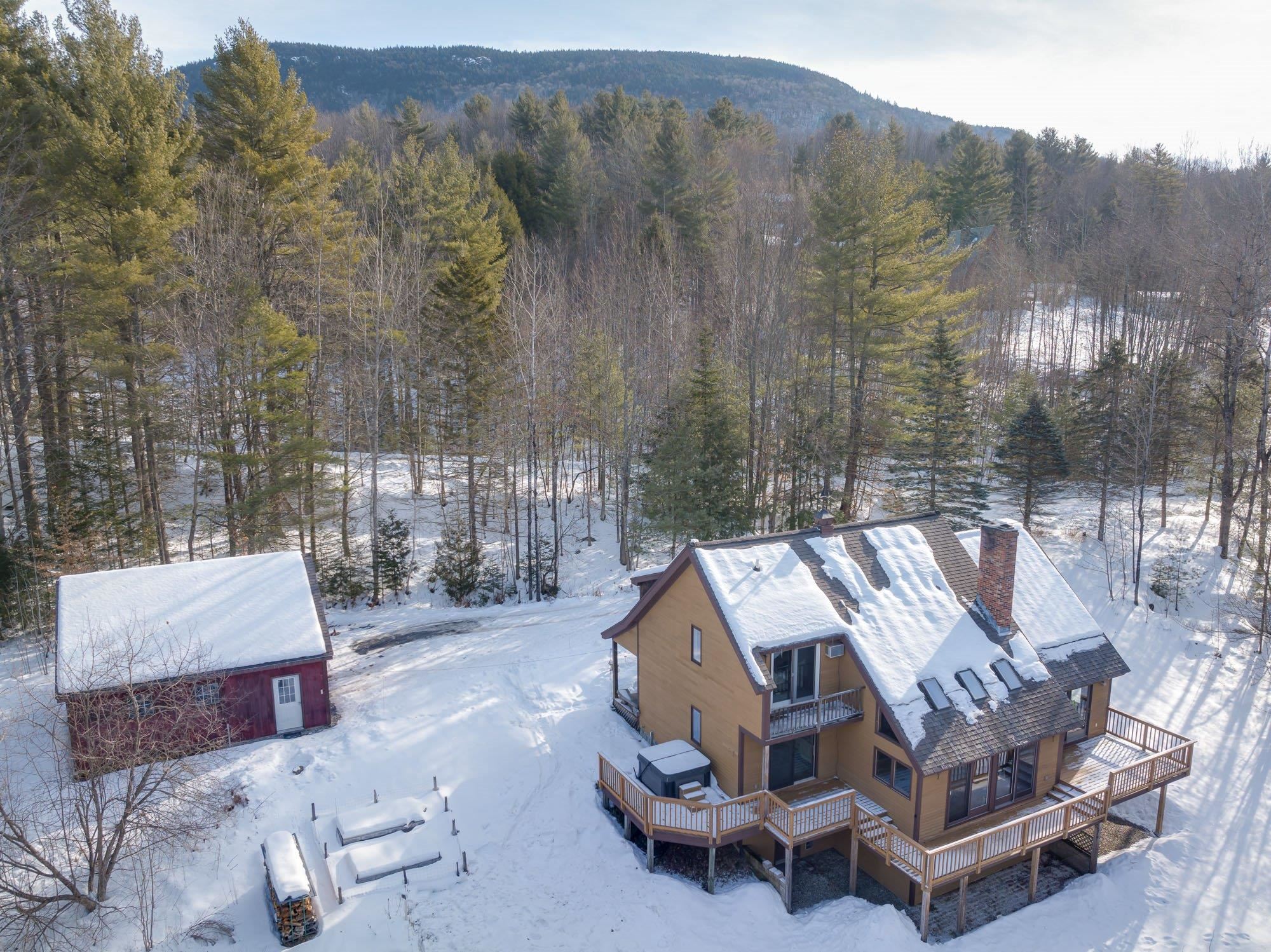 111 Spring Hill Road Morristown, VT 05661 - Photo 4 of 40