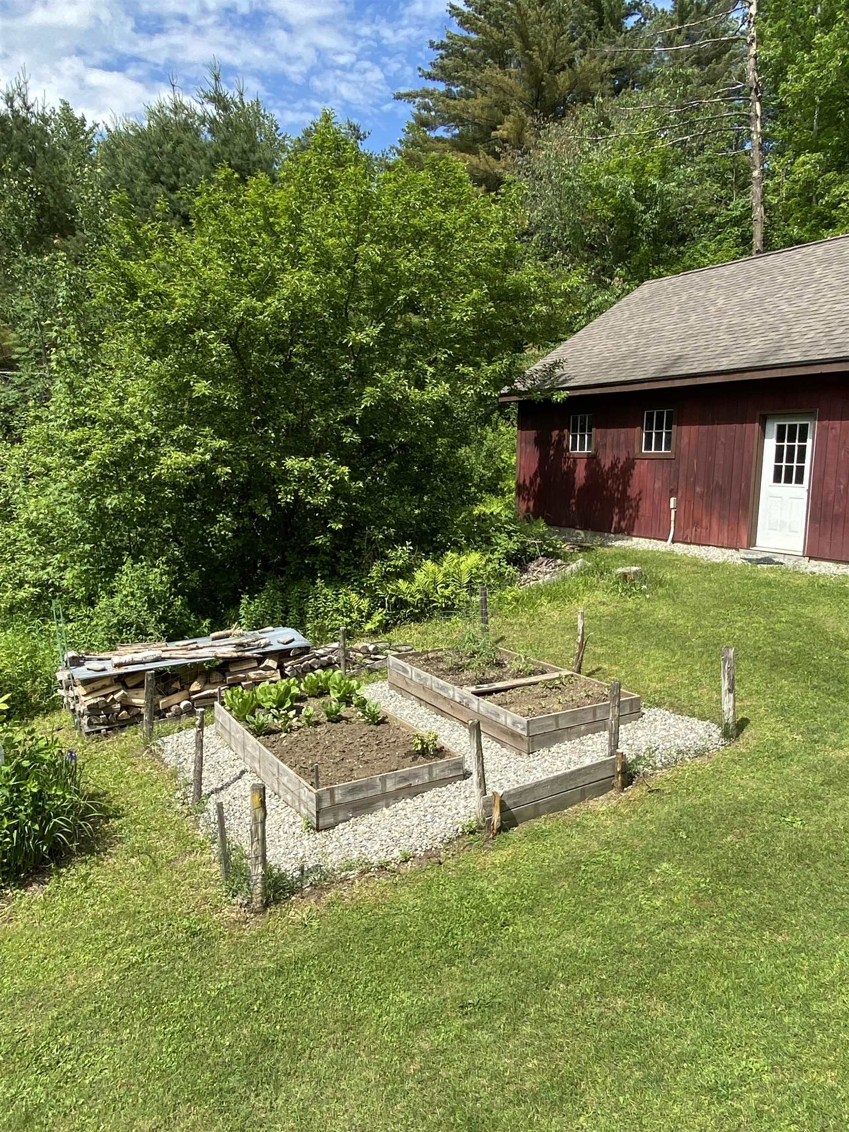 111 Spring Hill Road Morristown, VT 05661 - Photo 8 of 40