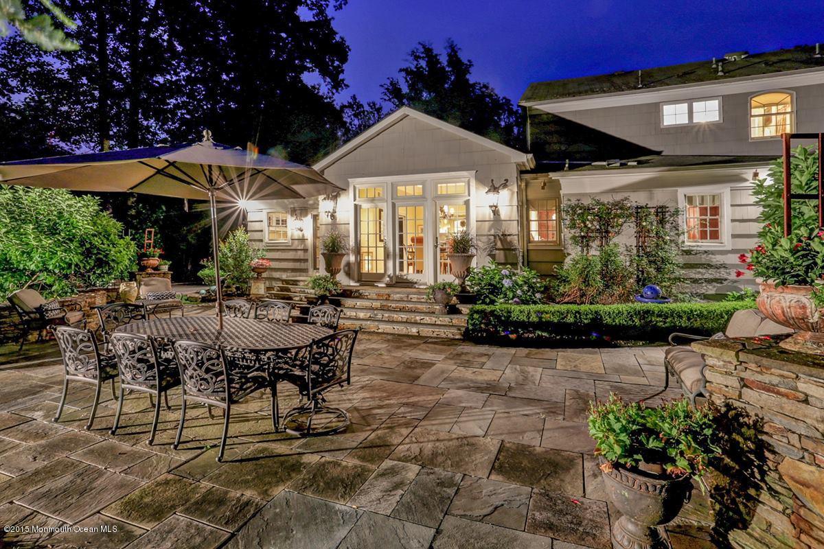 26 Tall Timber Road Middletown, NJ 07748 - Photo 35 of 40 nightpatio_1200