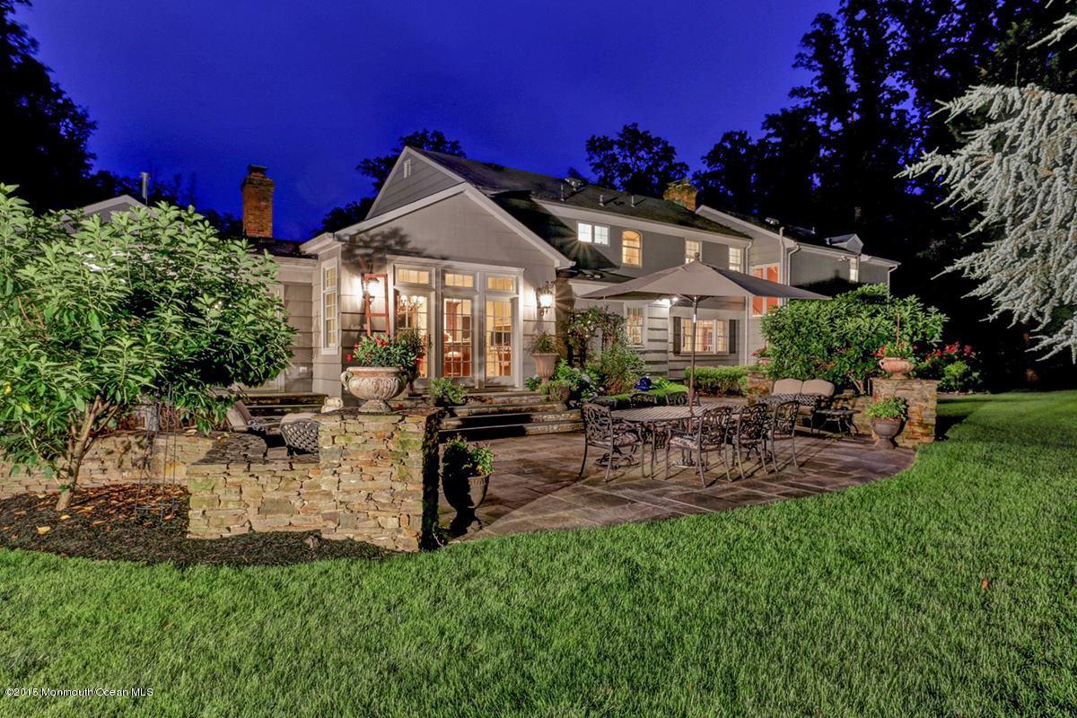 26 Tall Timber Road Middletown, NJ 07748 - Photo 37 of 40 nightbackpatio_1200