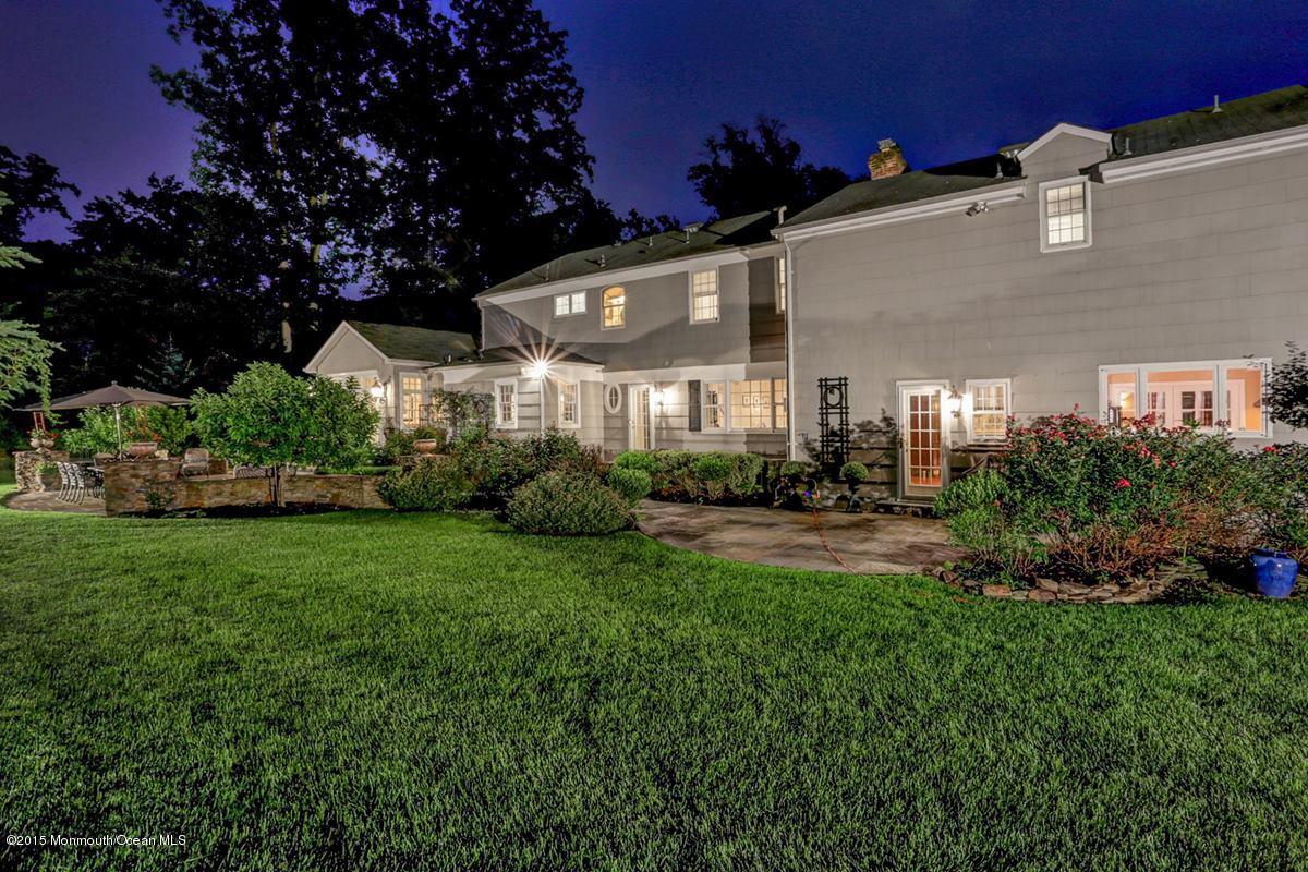 26 Tall Timber Road Middletown, NJ 07748 - Photo 38 of 40 nightexteriorback_1200