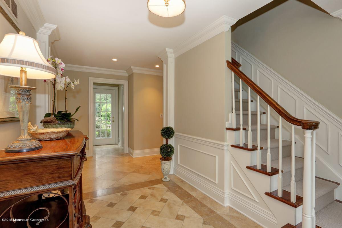 26 Tall Timber Road Middletown, NJ 07748 - Photo 8 of 40 foyer2_1200