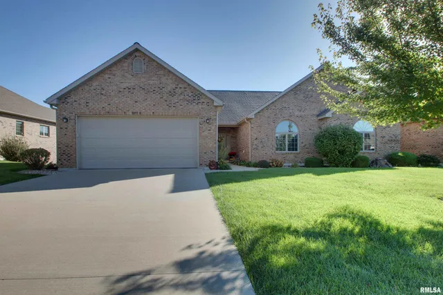 $425,000 | 1707 South 47th Street, Quincy, IL 62305