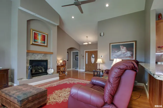 $425,000 | 1707 South 47th Street, Quincy, IL 62305