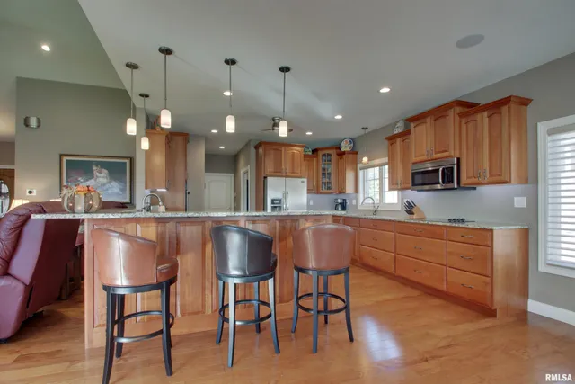 $425,000 | 1707 South 47th Street, Quincy, IL 62305