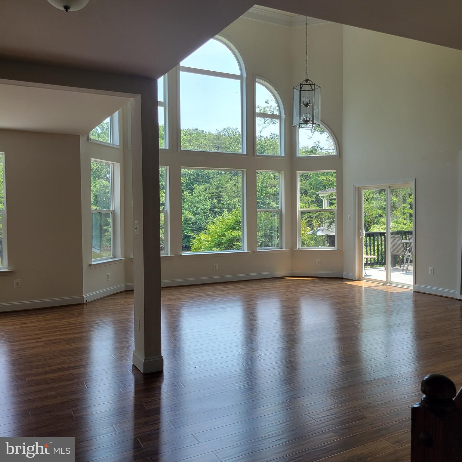 174 Acton Road Annapolis, MD 21403 - Photo 12 of 32 Living Area
