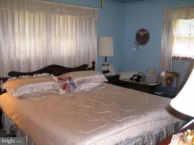 245 Long Road Hershey, PA 17033 - Photo 3 of 12 Gallery Image 3