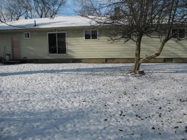 10048 North Lewis Road Clio, MI 48420 - Photo 4 of 26 50062961-3.JPG