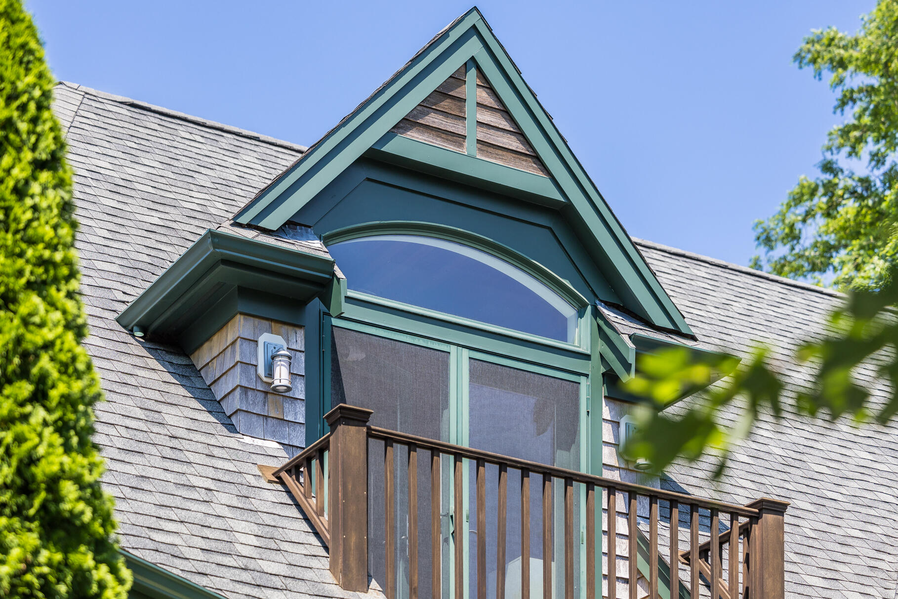234 Cairn Ridge Road East Falmouth, MA 02536 - Photo 35 of 41 a view of a house with a small space