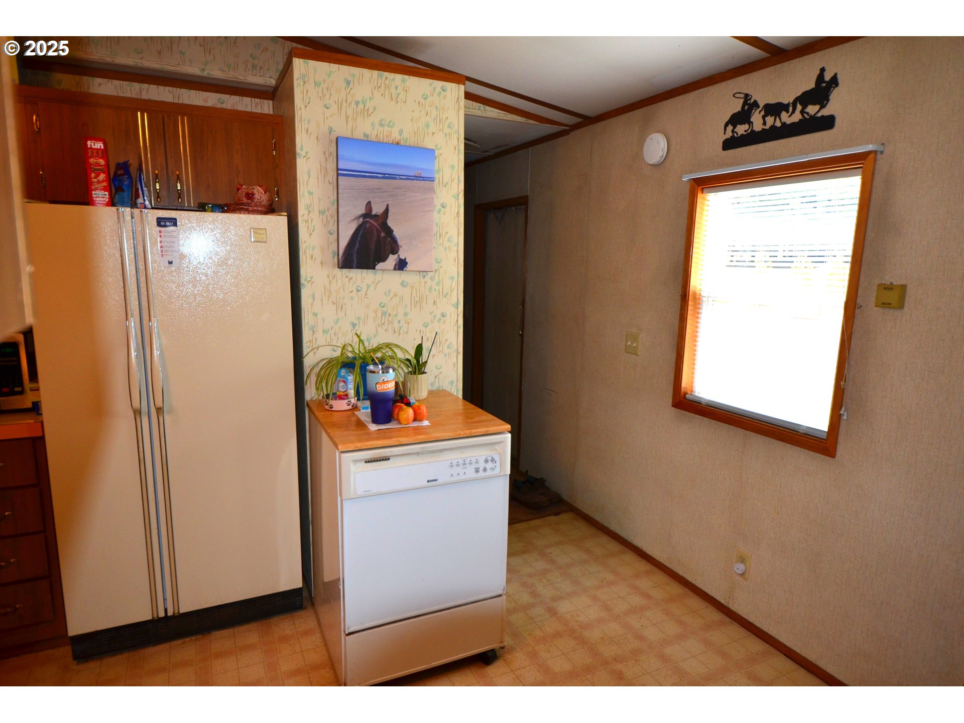 37800 Southeast Coupland Road Estacada, OR 97023 - Photo 6 of 13 Kitchen