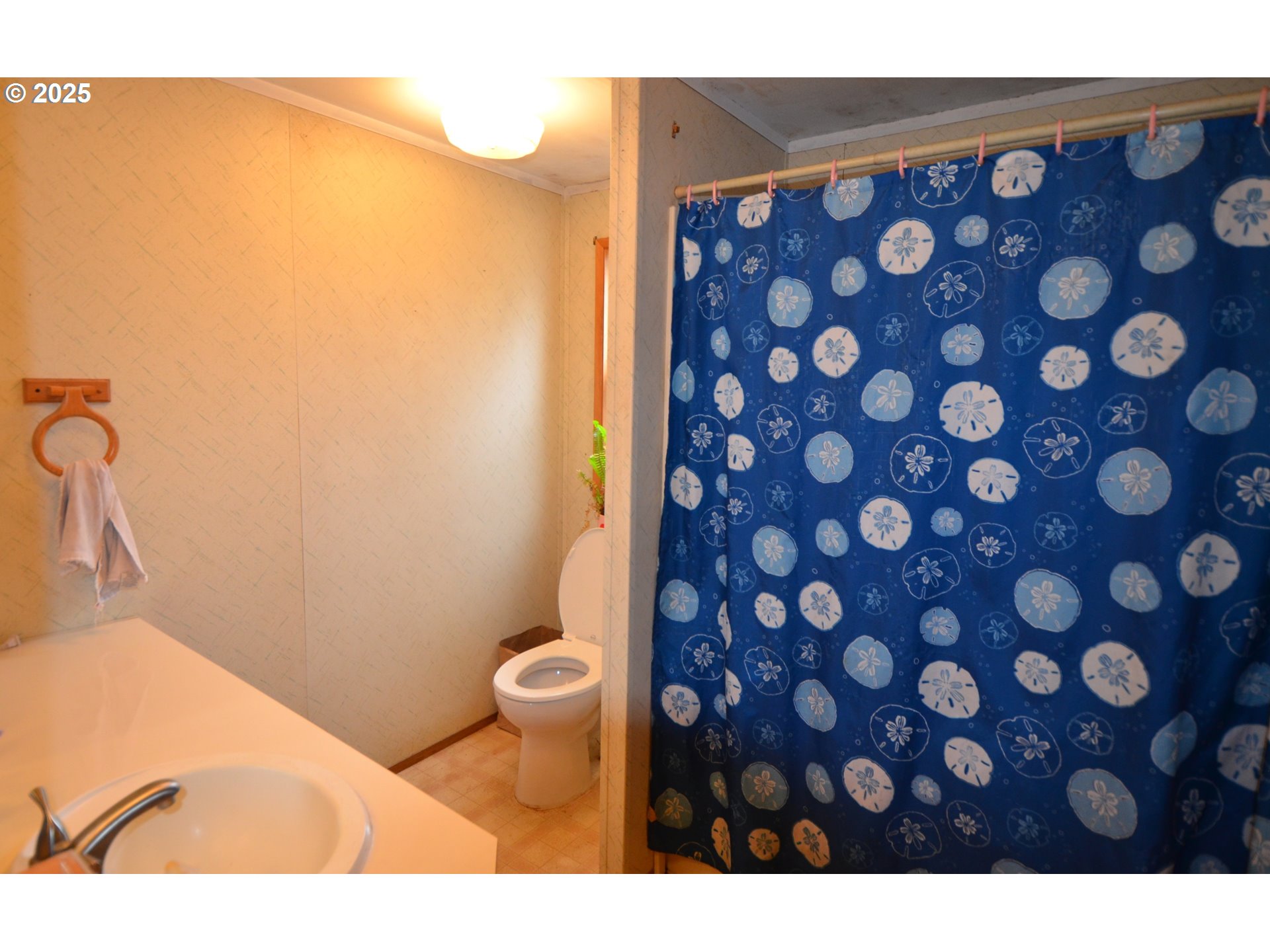 37800 Southeast Coupland Road Estacada, OR 97023 - Photo 8 of 13 Bedroom