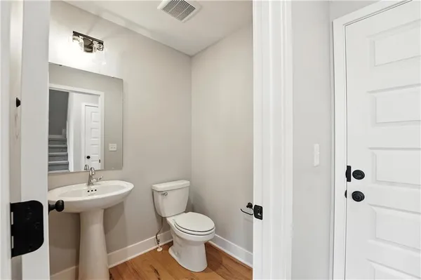$419,880 | 806 Glenn Circle, Raymore, MO 64083