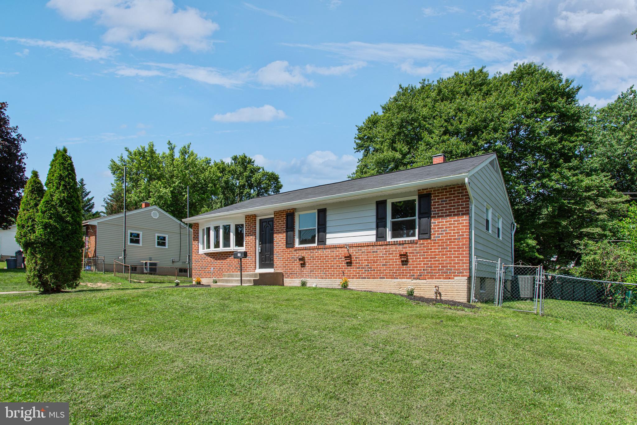 330 Timber Grove Road Reisterstown, MD 21136 - Photo 3 of 44