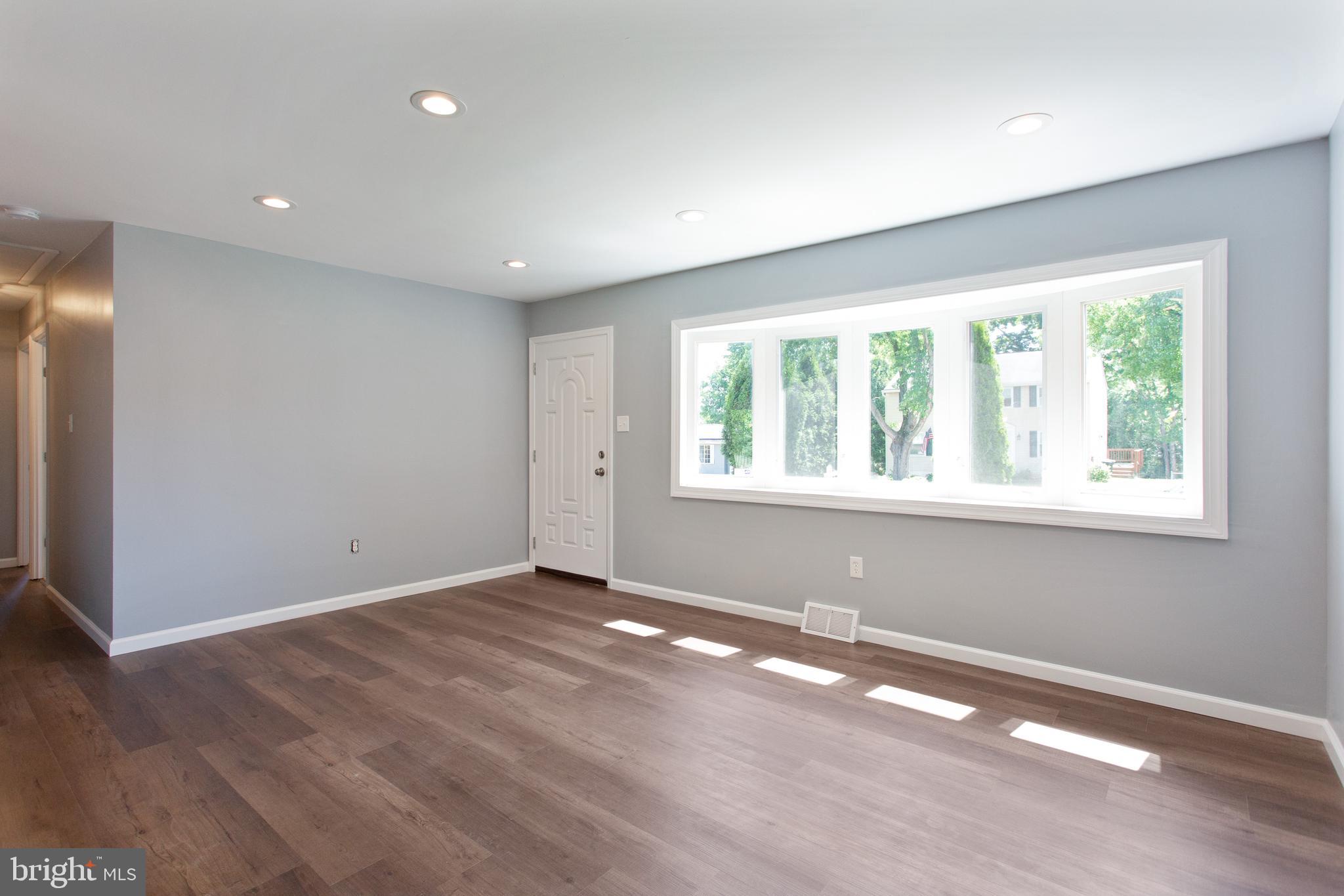 330 Timber Grove Road Reisterstown, MD 21136 - Photo 4 of 44