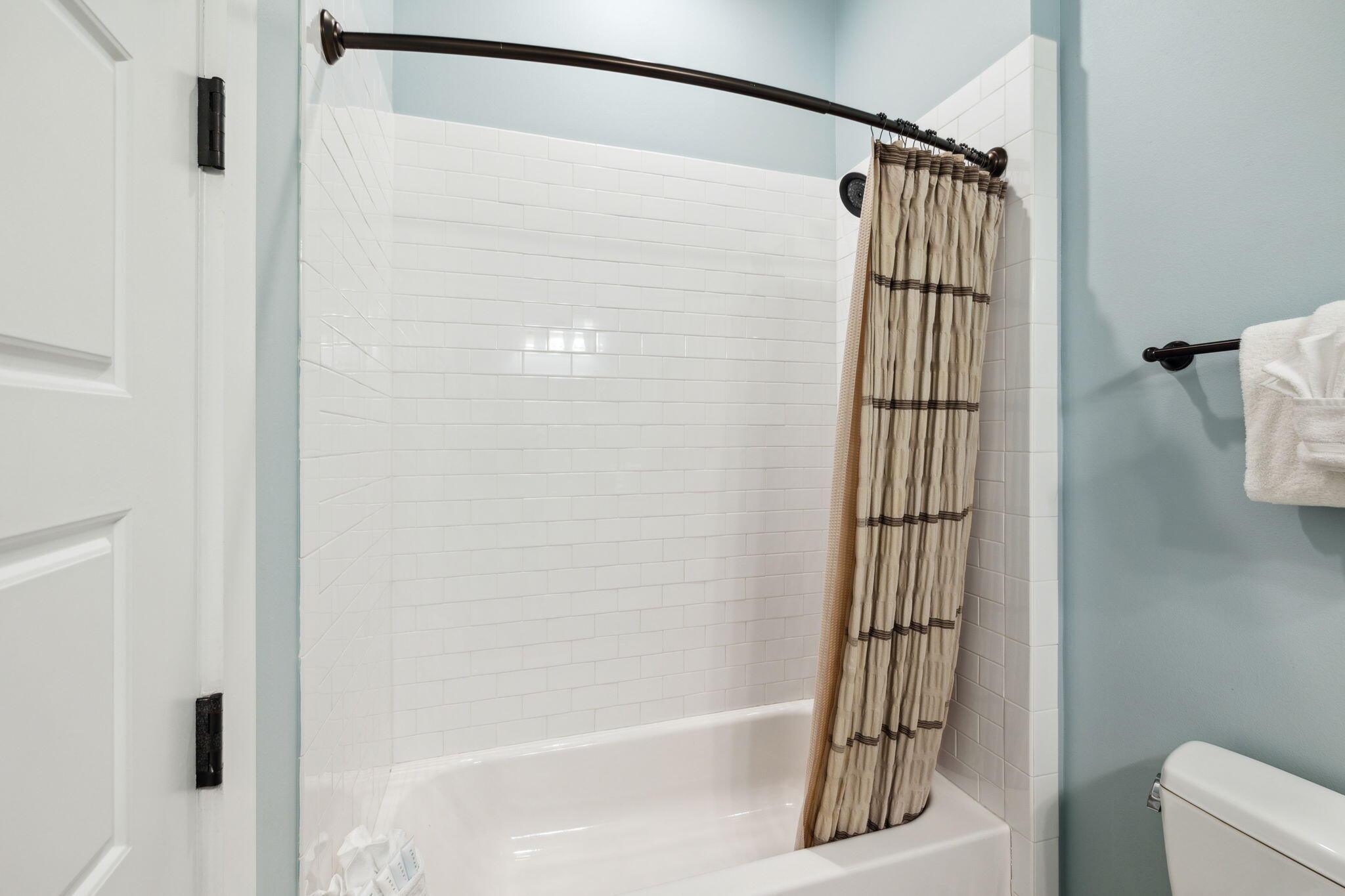 85 Santa Clara Street Santa Rosa Beach, FL 32459 - Photo 54 of 54 a bathroom with a shower and a tub