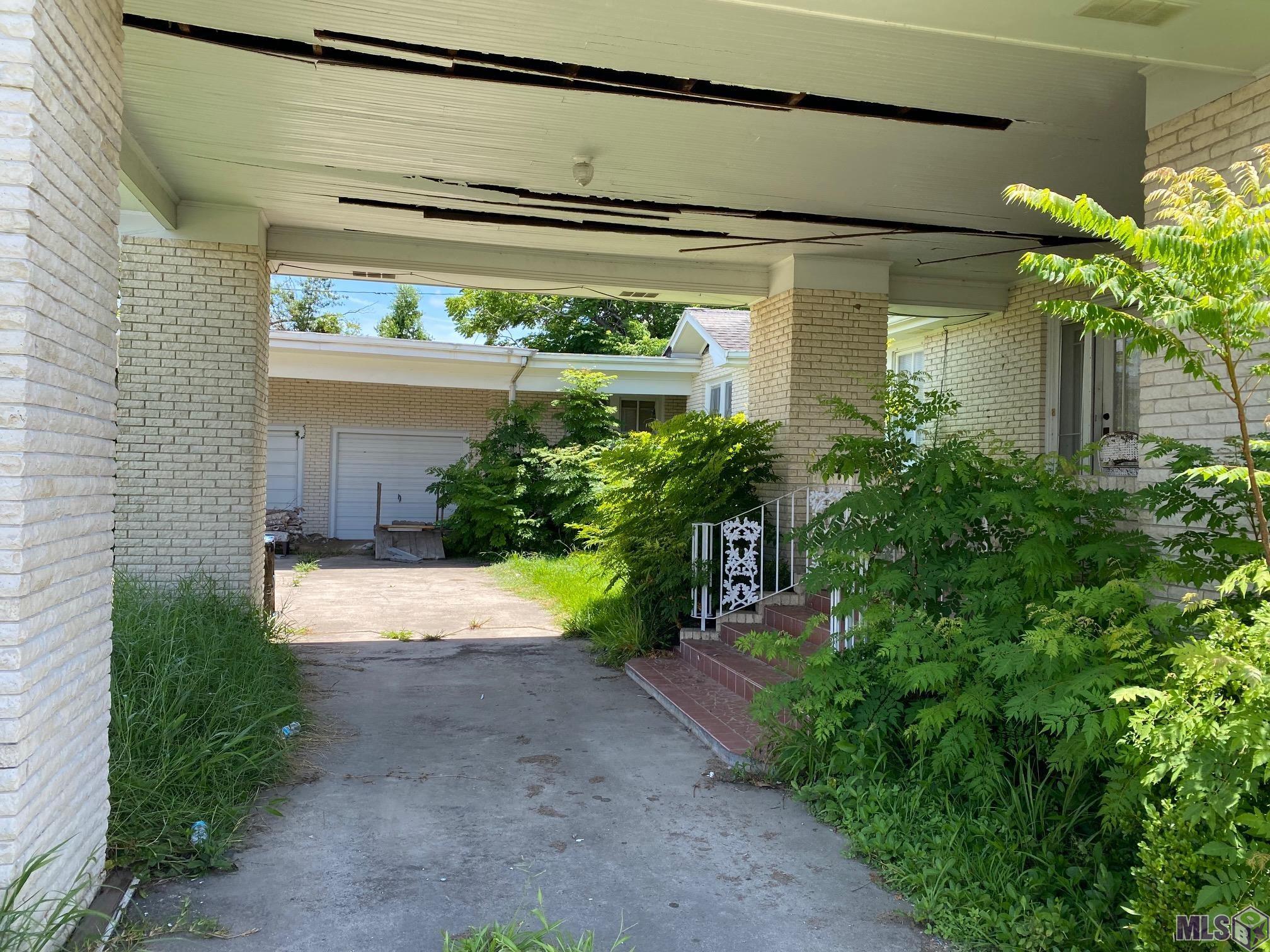 2041 Highway 182 Raceland, LA 70394 - Photo 2 of 6