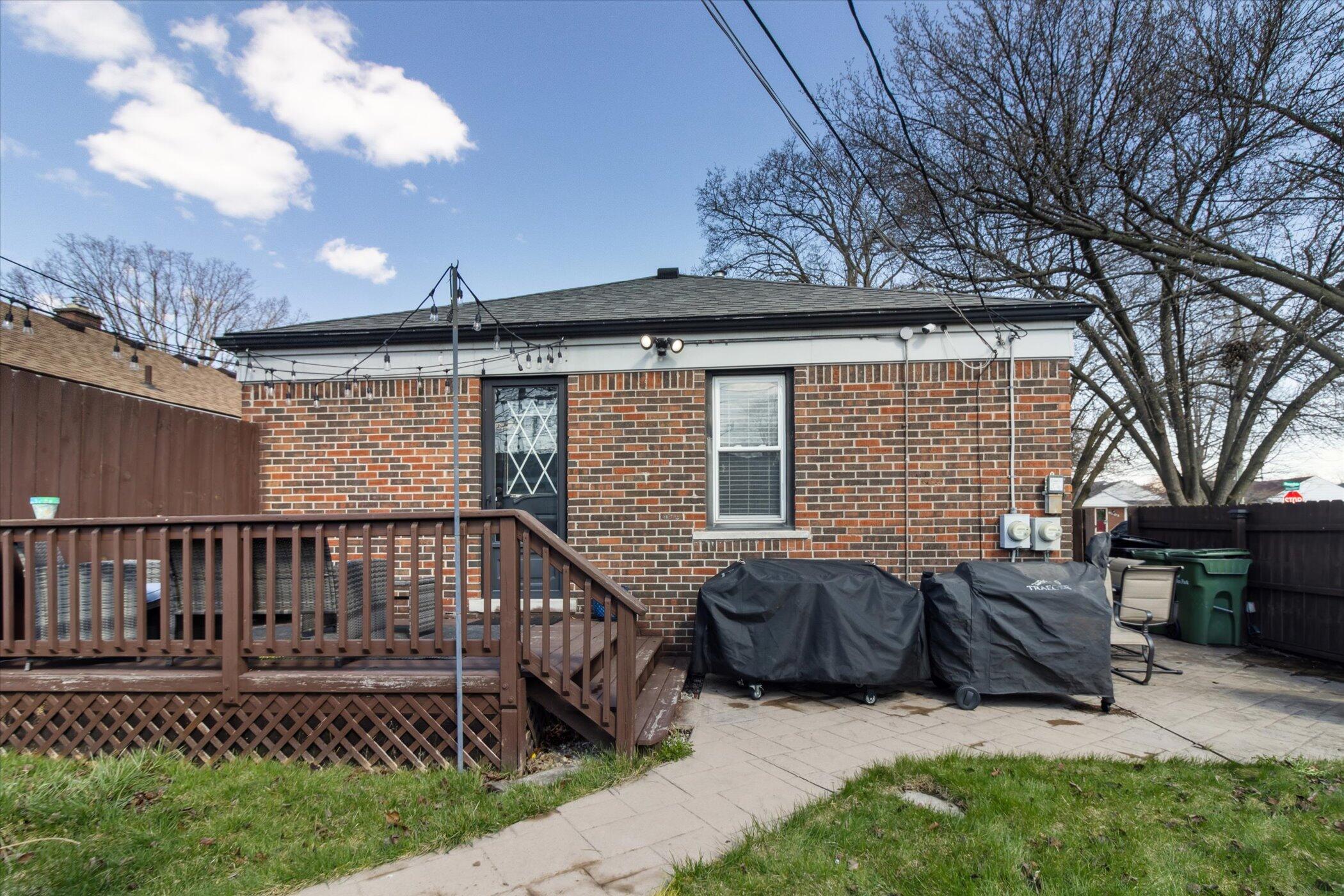 9732 Rosedale Boulevard Allen Park, MI 48101 - Photo 34 of 40 34-9732-Rosedale-Blvd-Allen-Park-MI-4810