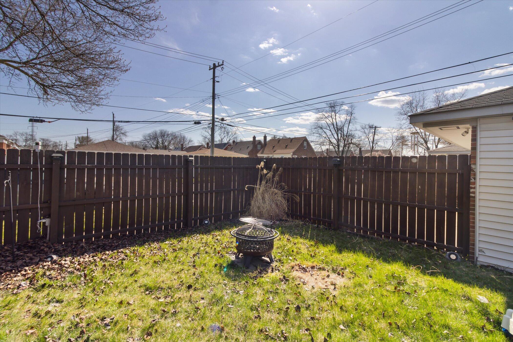 9732 Rosedale Boulevard Allen Park, MI 48101 - Photo 36 of 40 36-9732-Rosedale-Blvd-Allen-Park-MI-4810