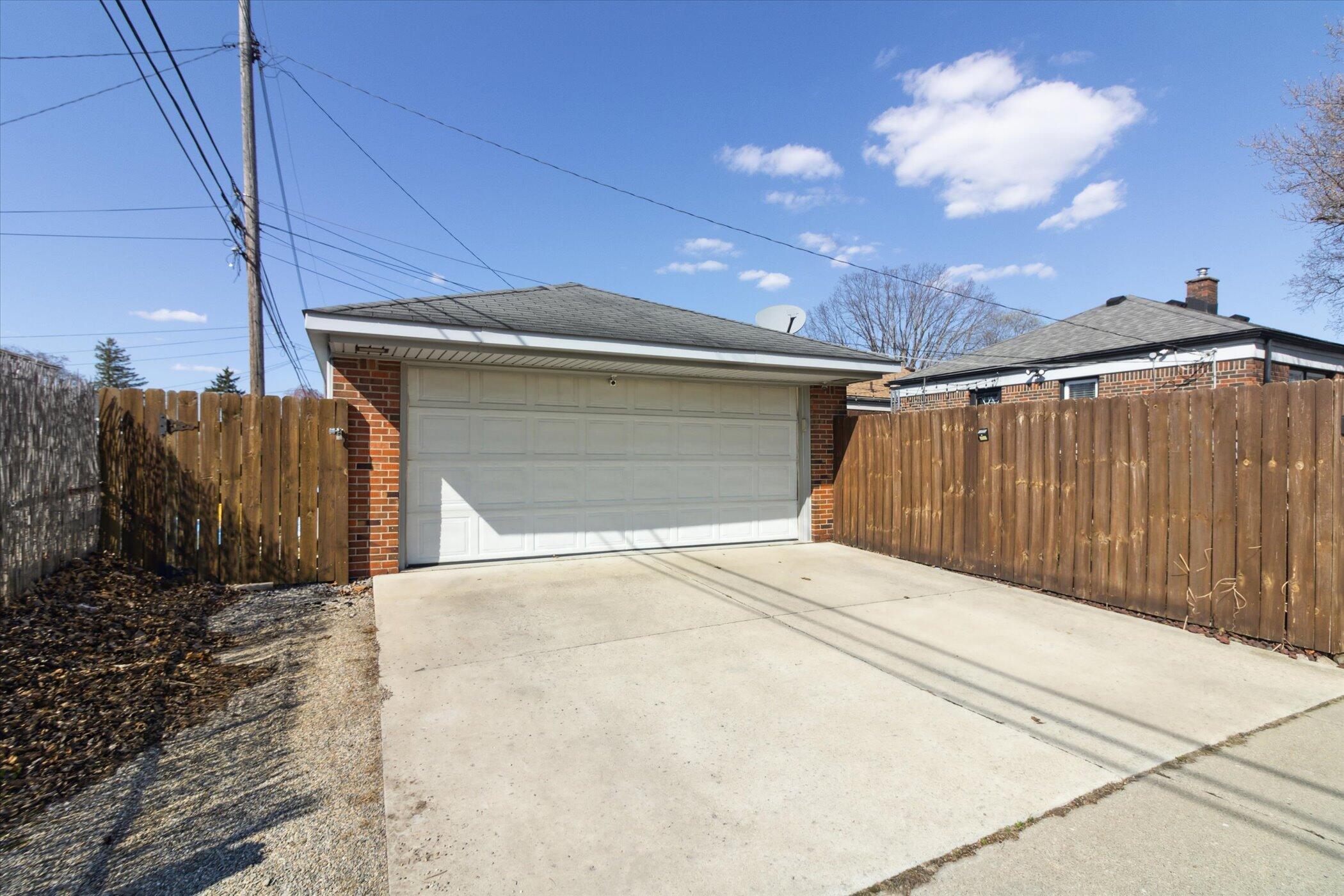 9732 Rosedale Boulevard Allen Park, MI 48101 - Photo 38 of 40 38-9732-Rosedale-Blvd-Allen-Park-MI-4810