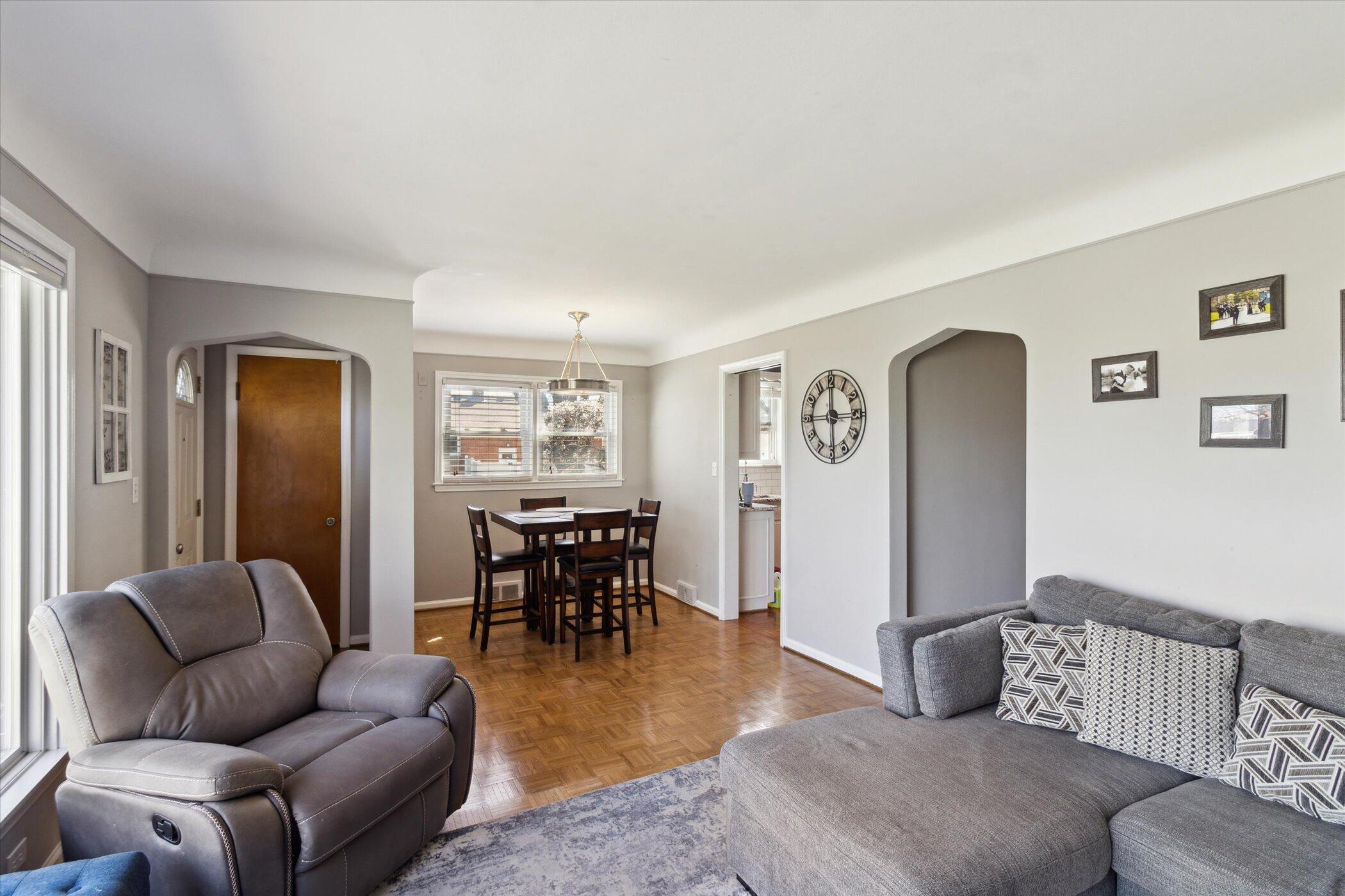 9732 Rosedale Boulevard Allen Park, MI 48101 - Photo 9 of 40 09-9732-Rosedale-Blvd-Allen-Park-MI-4810