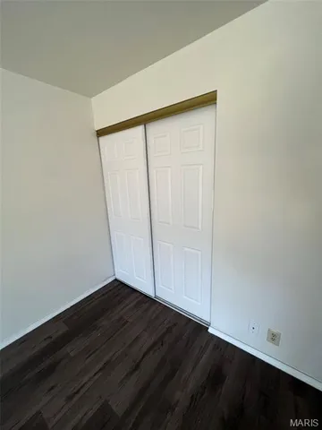 $2,000 | 1433 Kew Gardens Drive, Florissant, MO 63031