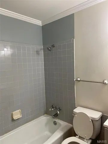 $2,000 | 1433 Kew Gardens Drive, Florissant, MO 63031