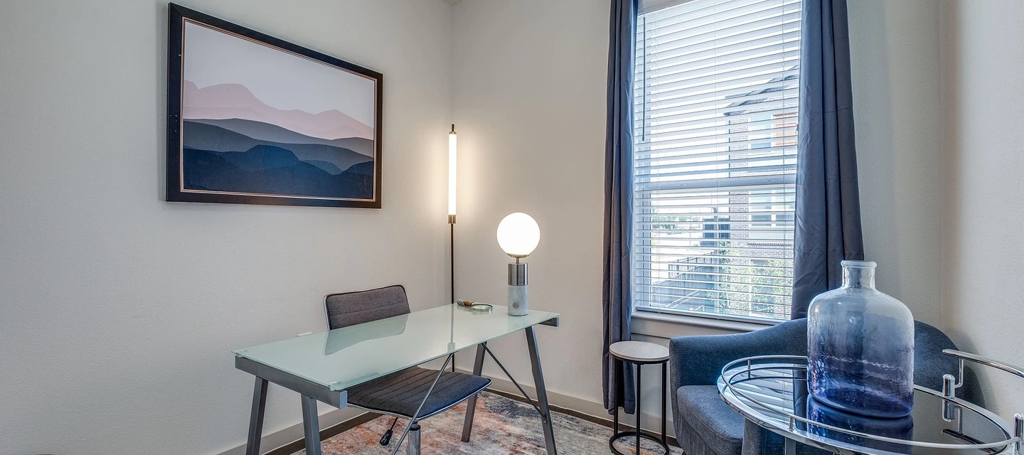 10030 Garland Road, Unit 1401 Dallas, TX 75218 - Photo 10 of 14 8 weeks free on 15-month lease terms