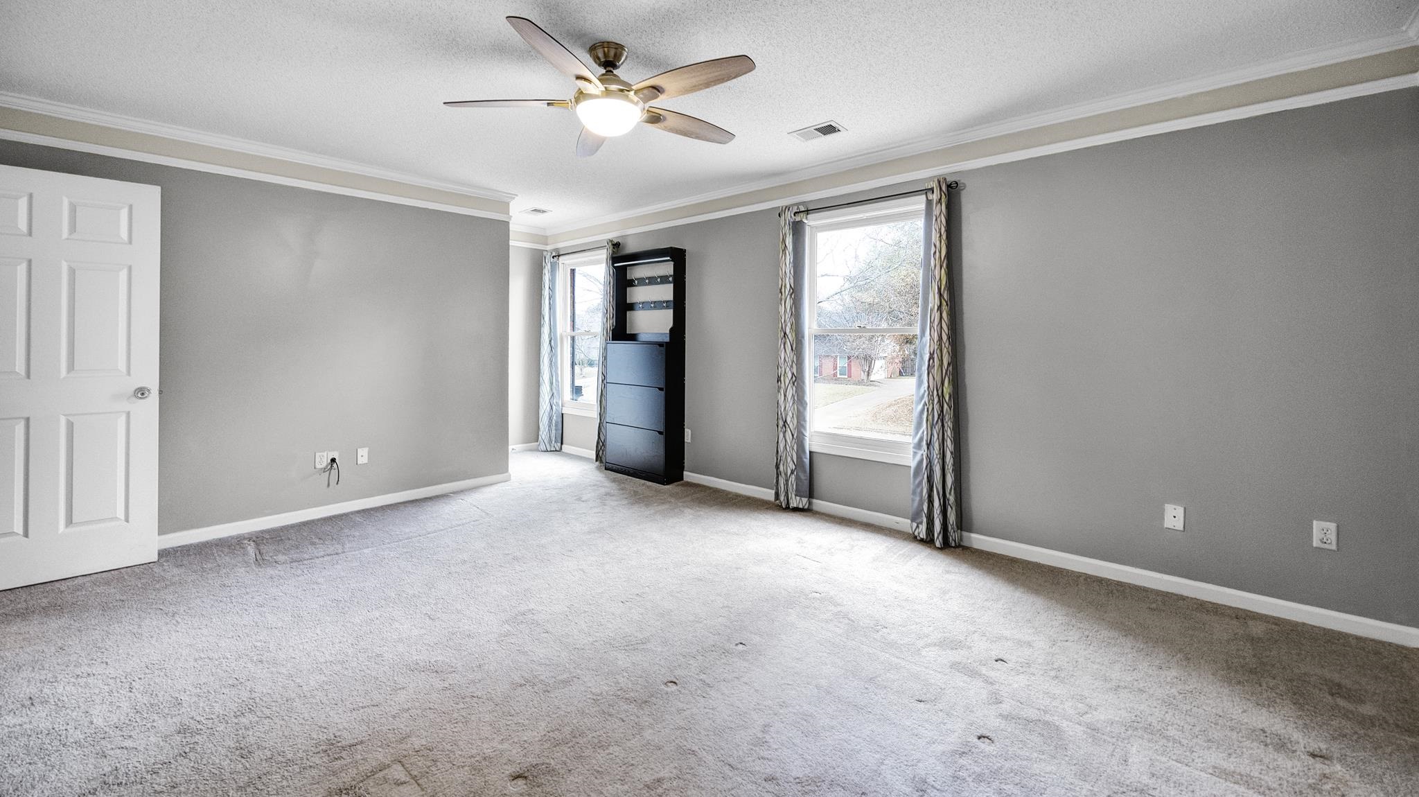 1105 Winrose Drive Collierville, TN 38017 - Photo 27 of 37 a view of an empty room with a window