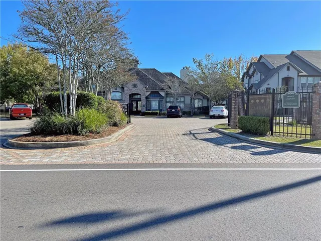 $1,500 | 350 Emerald Forest Boulevard, Unit 23109, Covington, LA 70433