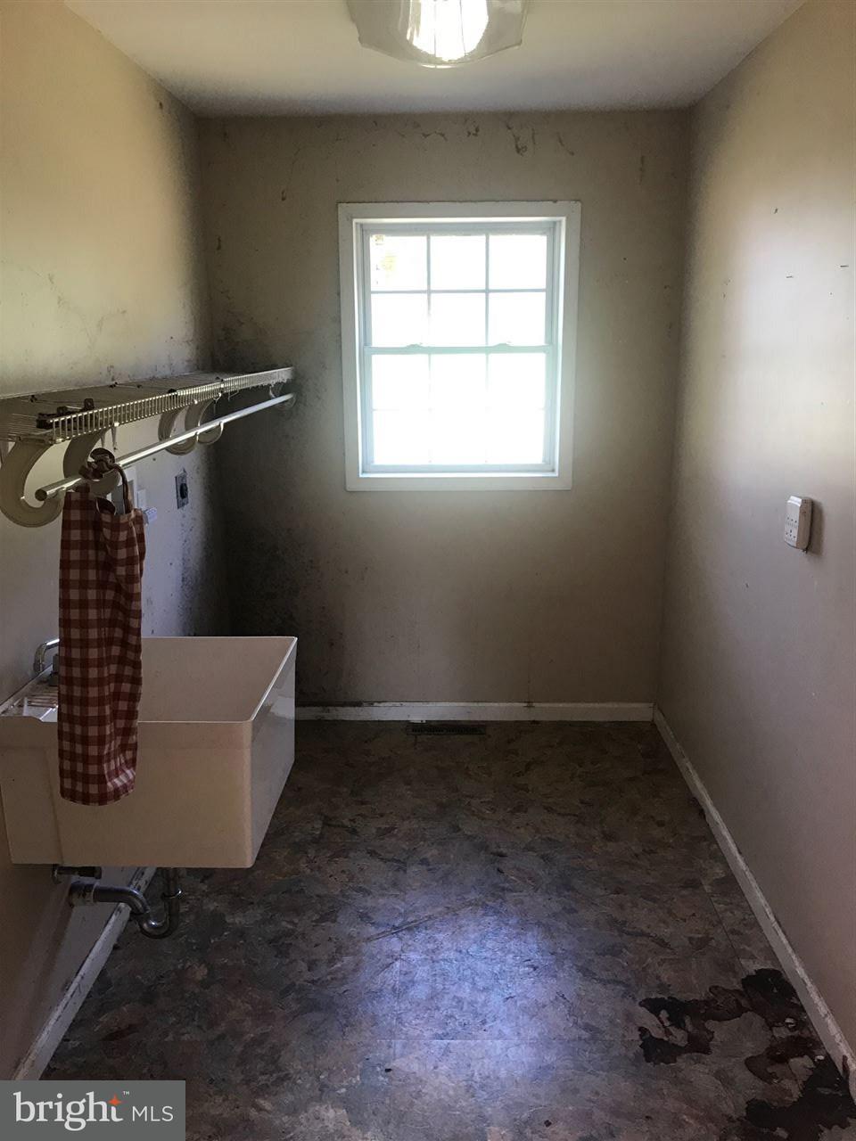 514 Longs Gap Road Carlisle, PA 17013 - Photo 7 of 15