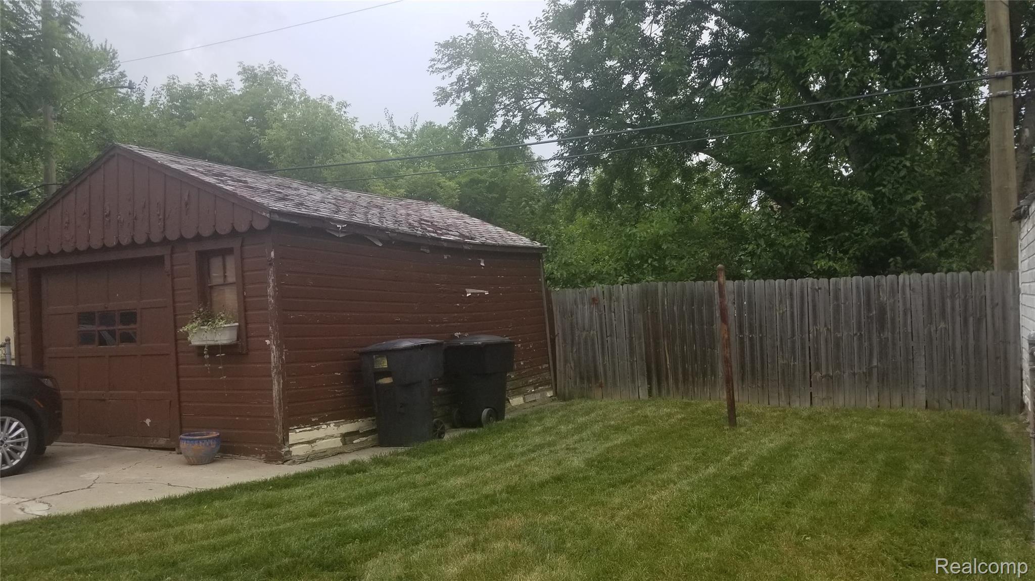 11845 Riad Street Detroit, MI 48224 - Photo 47 of 51 20190718_150113.jpg