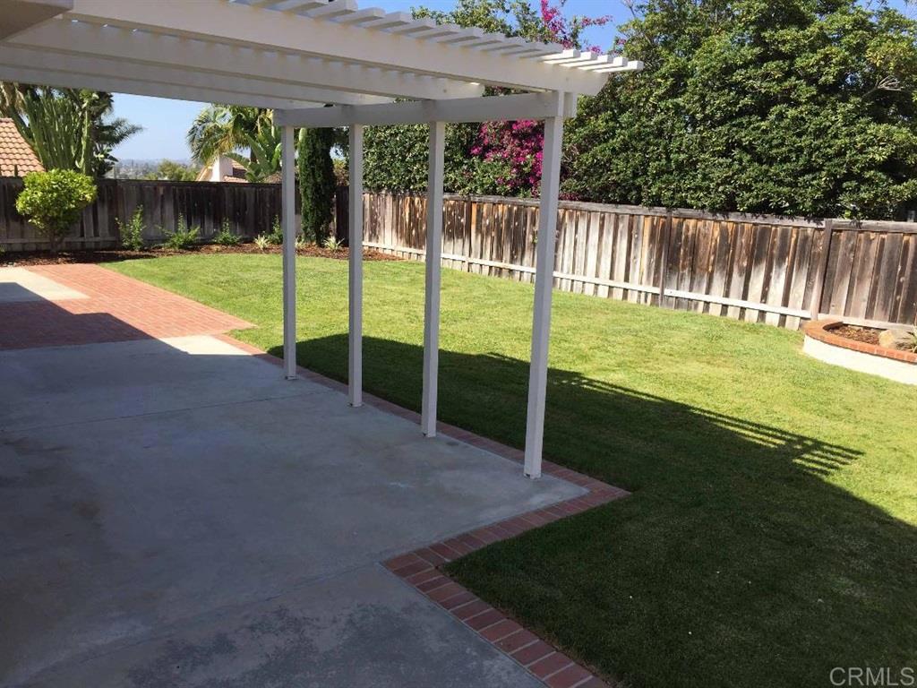 1917 Wandering Road Encinitas, CA 92024 - Photo 3 of 24 a view of a backyard