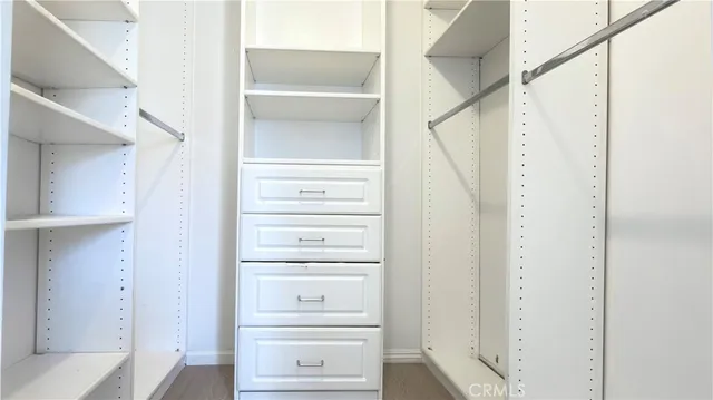 $342,500 | 20930 Parthenia Street, Unit 216, Canoga Park, CA 91304