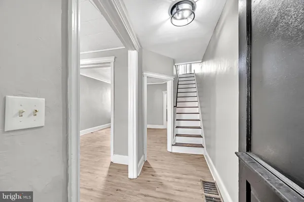 $2,100 | 25 Adella Avenue, Hamilton, NJ 08609