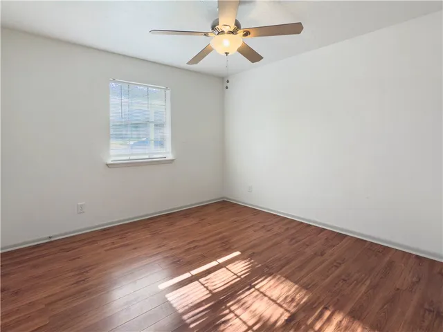 $1,600 | 3003 Highwood Lane, Bryan, TX 77803