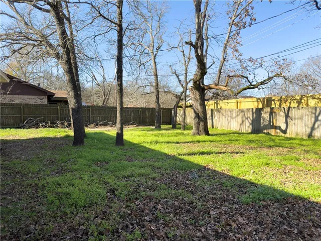 $1,600 | 3003 Highwood Lane, Bryan, TX 77803
