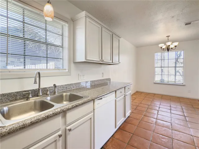 $1,600 | 3003 Highwood Lane, Bryan, TX 77803