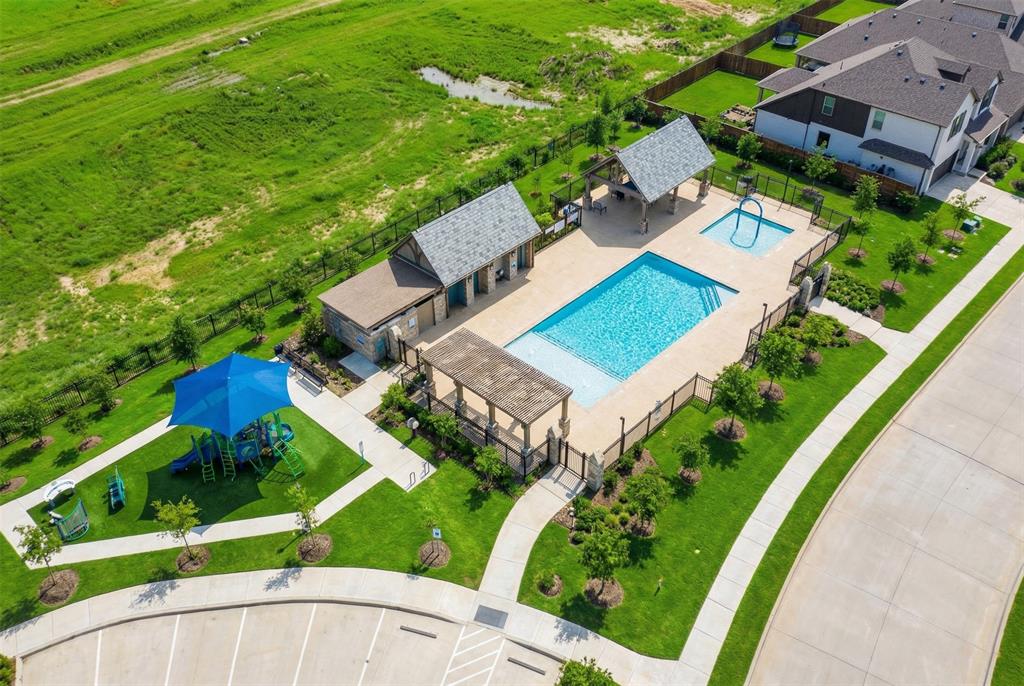 2252 Knightsgate Road Argyle, TX 76226 - Photo 35 of 36 Aerial view of a pool