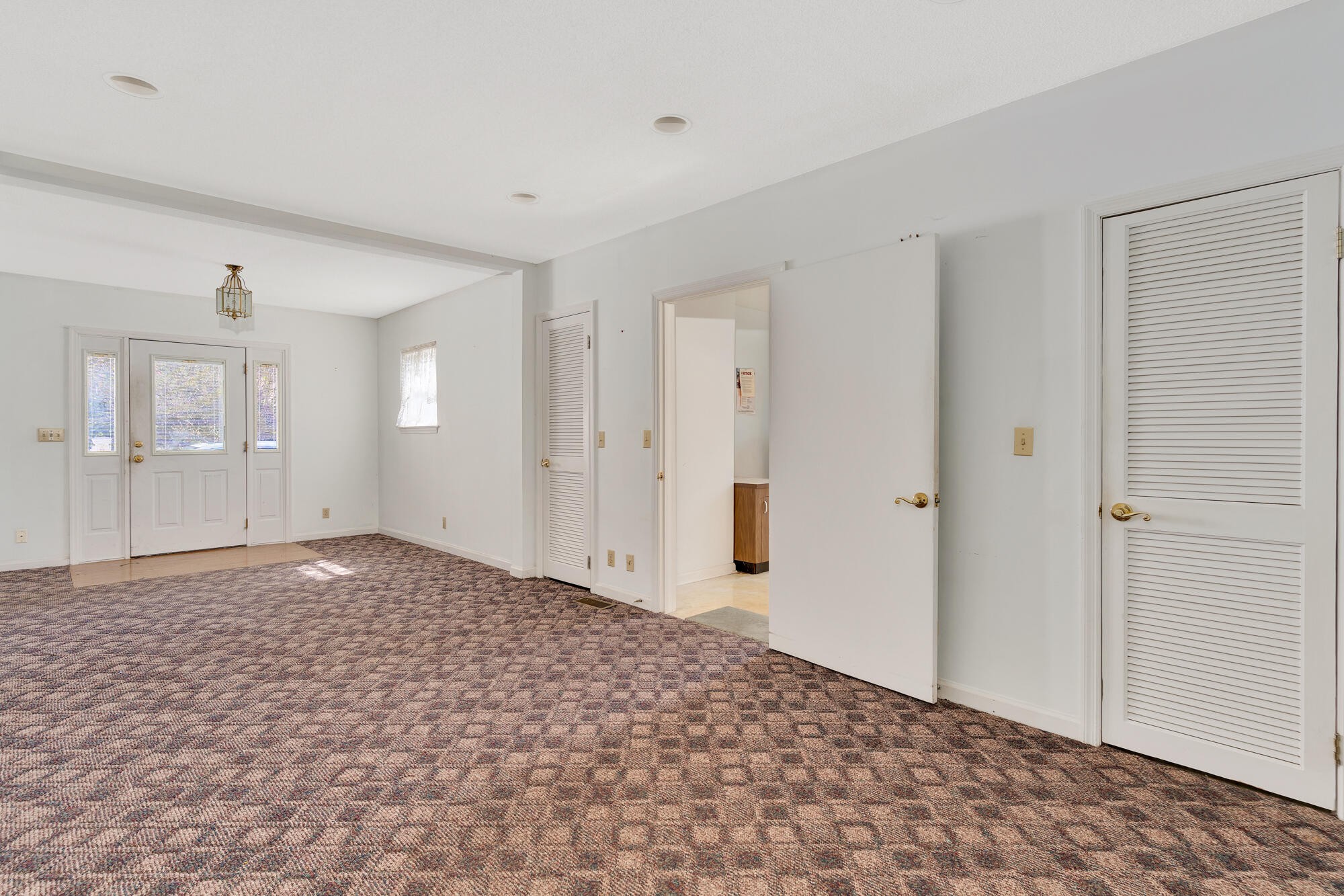 3404 Redding Road Chattanooga, TN 37415 - Photo 13 of 31 Gallery Image 13