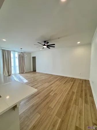 $329,000 | 345 West Parker Boulevard, Unit 105, Baton Rouge, LA 70808