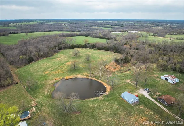 $270,000 | 273 State Highway 42, Dixon, MO 65459