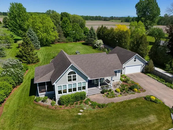 $725,000 | 1600 West Shore Road, Isle La Motte, VT 05463
